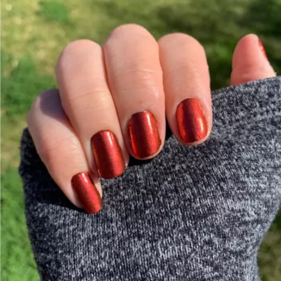 *Retired* Color Street: Prey-monition | Red Burnt Orange Duochrome Fall Shimmer - Picture 6 of 10